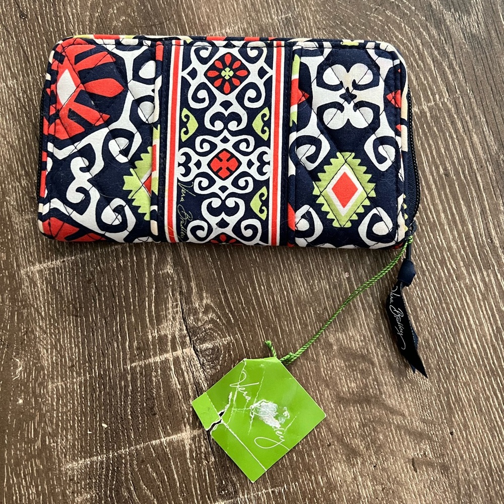 NWT - Vera Bradley Sun Valley Accordion Wallet